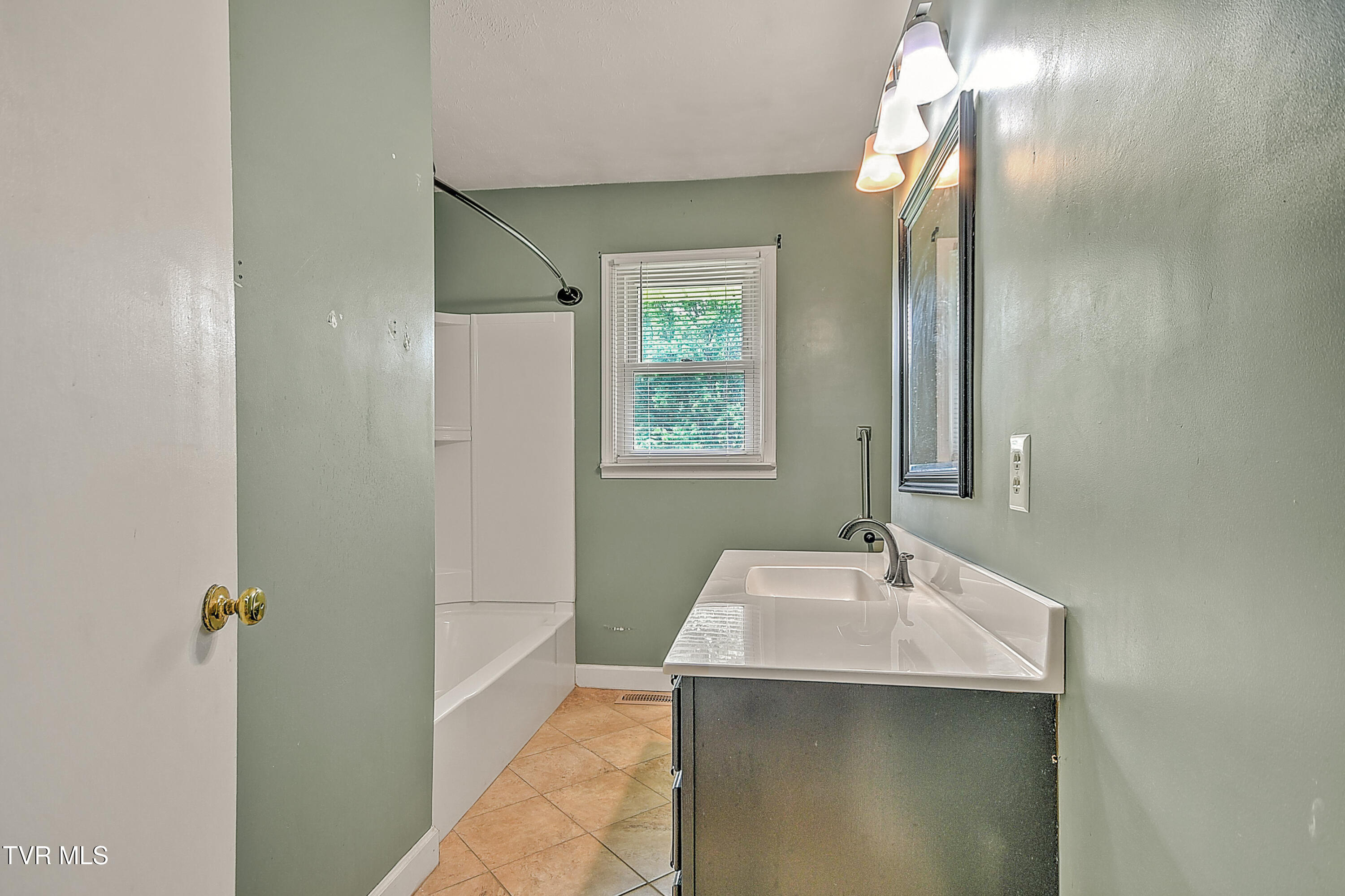 1127 Qualls Road Kingsport, TN 37660 - Photo 16 of 39 16-print-1127 Qualls CP-16