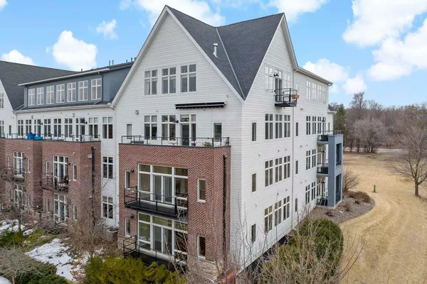 $425,000 | 301 7th Street West, Unit 2204, Northfield, MN 55057
