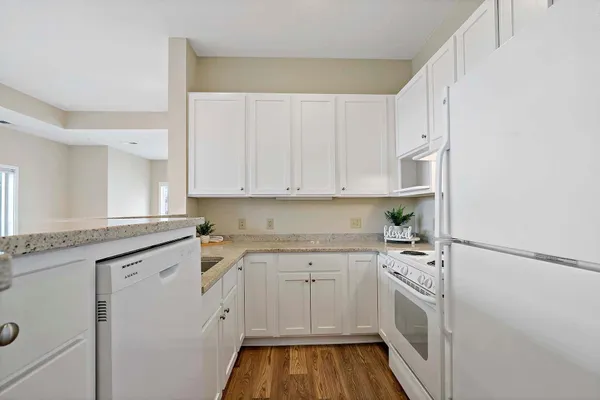 $425,000 | 301 7th Street West, Unit 2204, Northfield, MN 55057