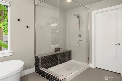 $1,999,000 | 8021 Northeast 127th Lane, Kirkland, WA 98034