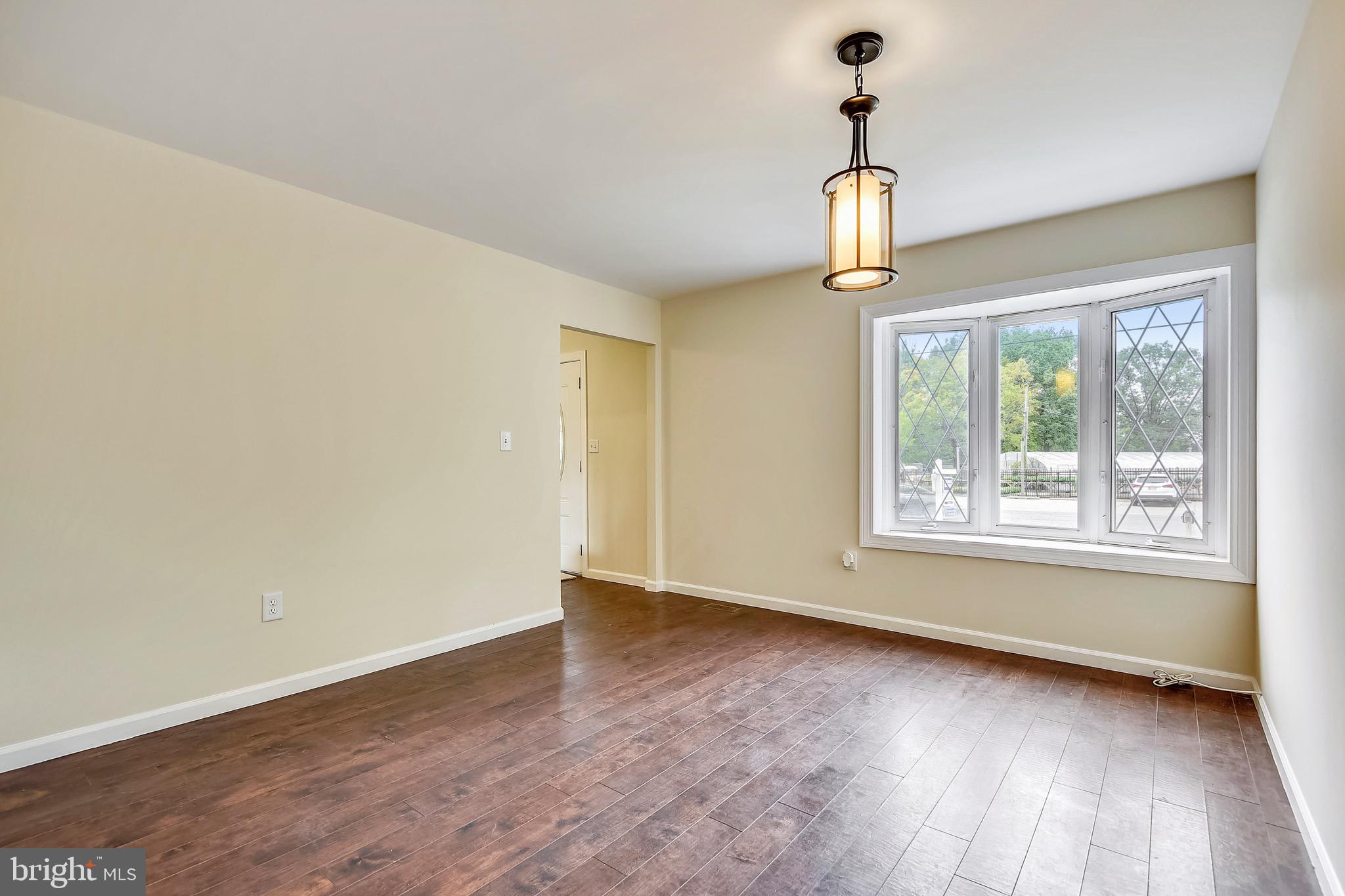 342 Schulamar Road Linthicum, MD 21090 - Photo 12 of 41