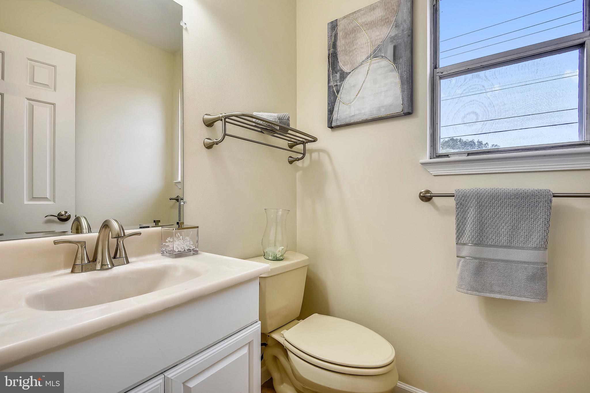 342 Schulamar Road Linthicum, MD 21090 - Photo 18 of 41