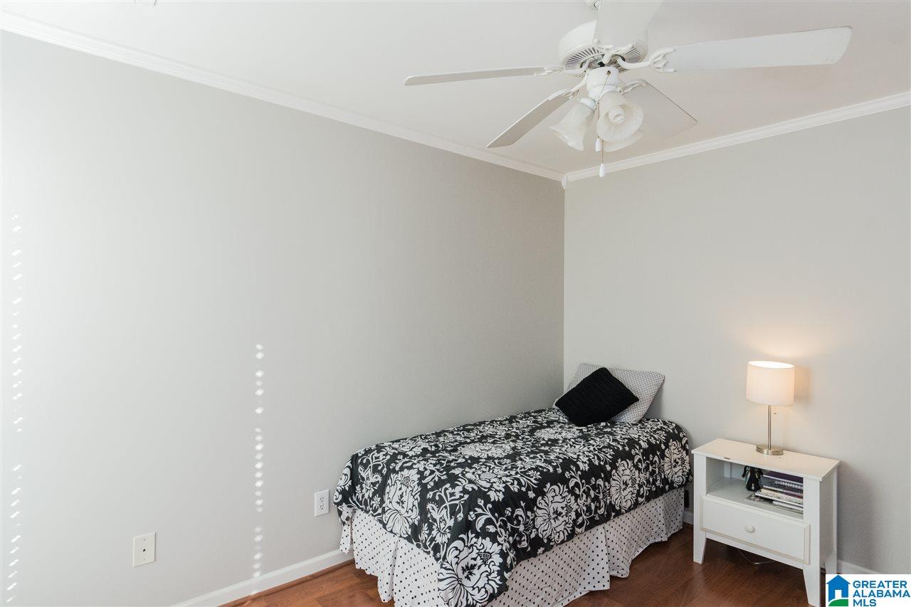 135 Silverstone Lane Alabaster, AL 35007 - Photo 35 of 50