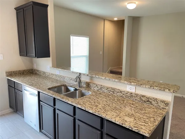 $1,750 | 1579 Violet Lane, Kyle, TX 78640