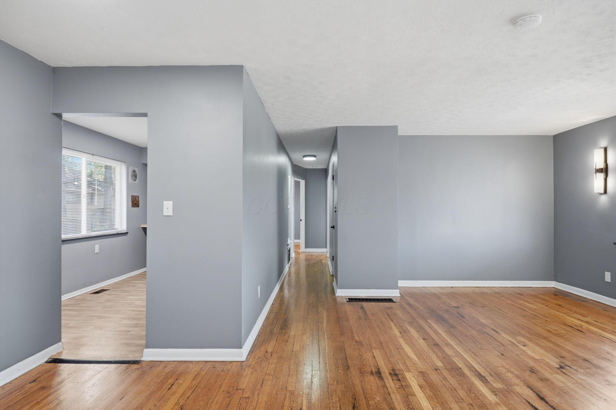 904 Reeb Avenue Columbus, OH 43207 - Photo 12 of 52 12-web-or-mls-904-reeb-ave