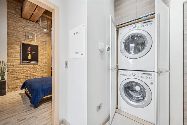 a view of washer and dryer in a utility room