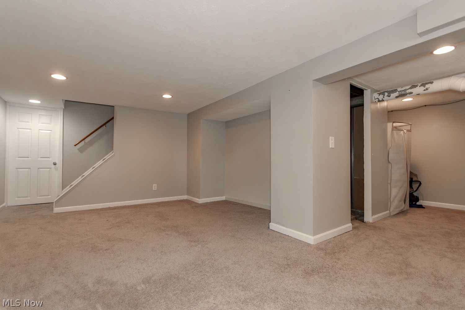 4855 Corduroy Road Mentor, OH 44060 - Photo 24 of 38