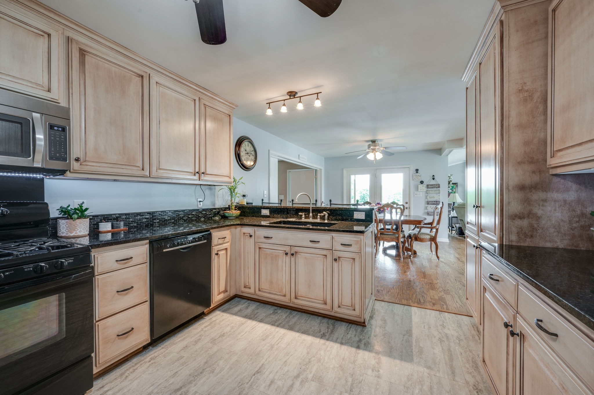 3290 Foster Chapel Road Columbia, TN 38401 - Photo 10 of 44 Gallery Image 10