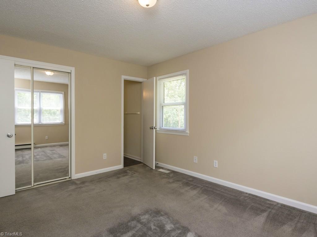 1912 Sheldon Road Greensboro, NC 27405 - Photo 11 of 30 Gallery Image 11