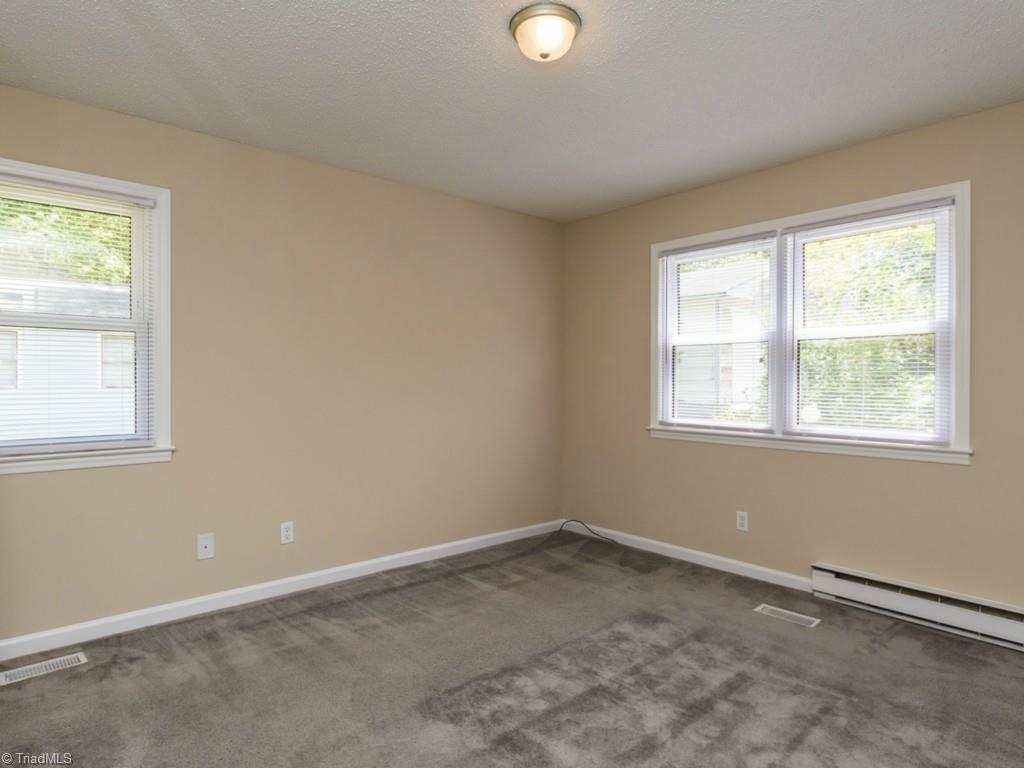 1912 Sheldon Road Greensboro, NC 27405 - Photo 13 of 30 Gallery Image 13