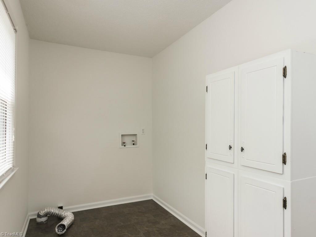 1912 Sheldon Road Greensboro, NC 27405 - Photo 14 of 30 Gallery Image 14
