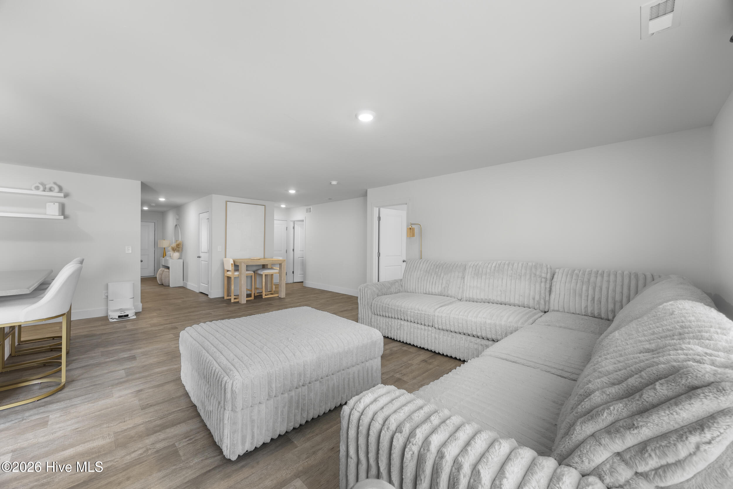 110 Cassidy Lane, Unit 63 Holly Ridge, NC 28445 - Photo 28 of 49 25_living room