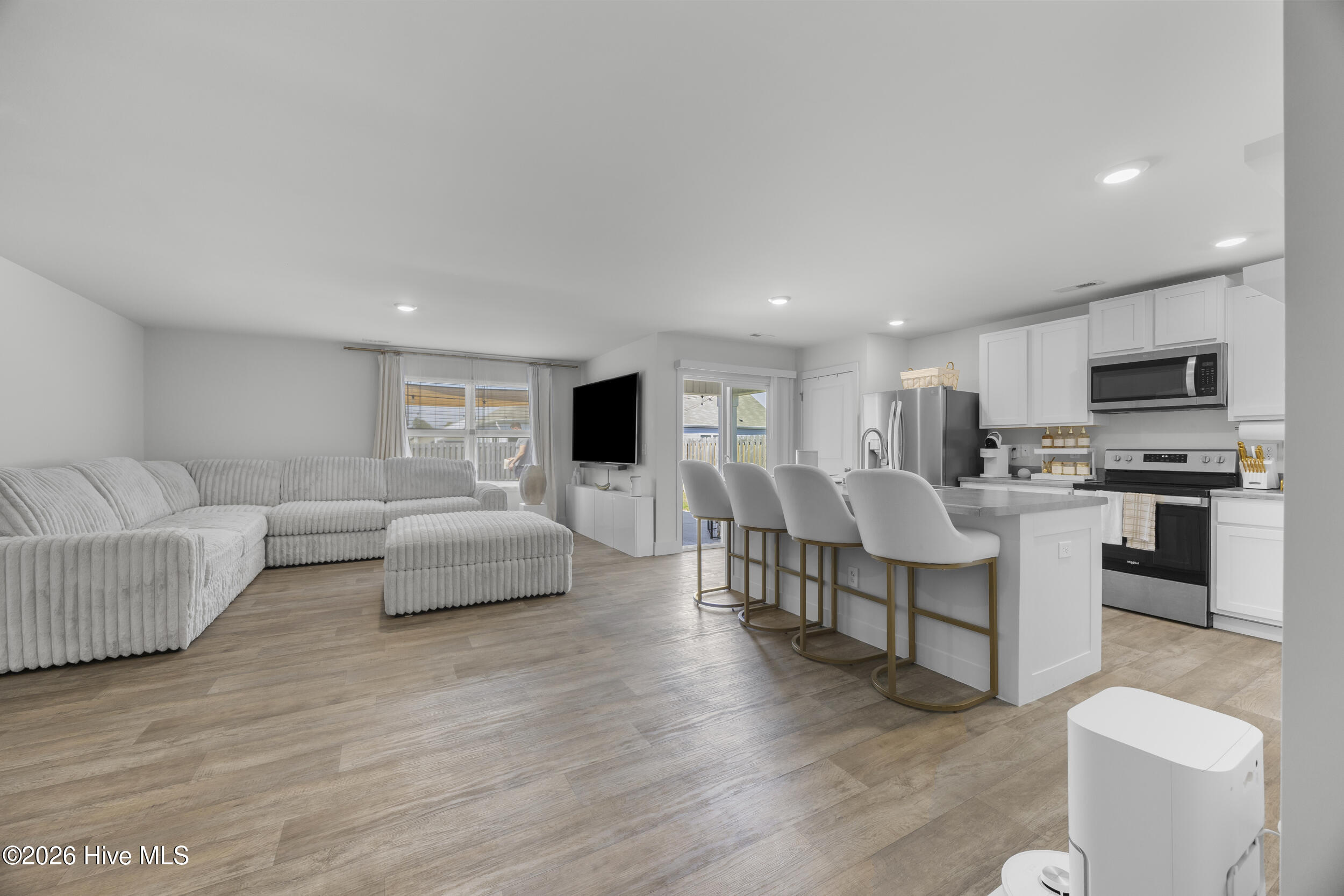 110 Cassidy Lane, Unit 63 Holly Ridge, NC 28445 - Photo 2 of 49 19_living room