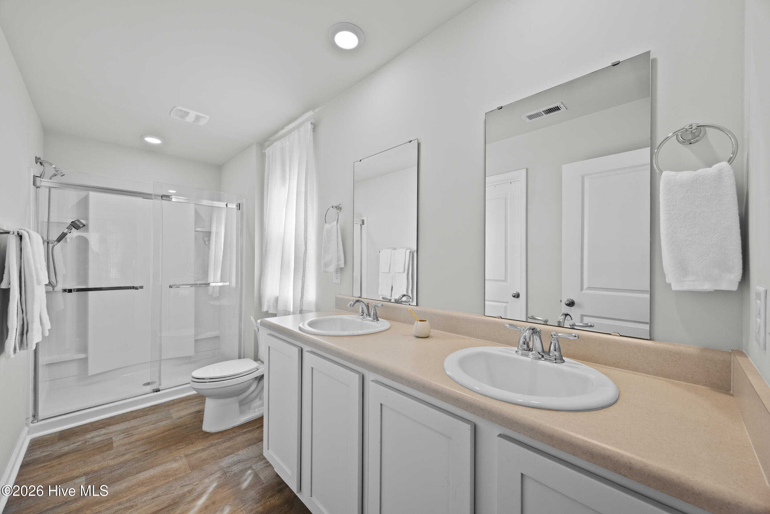 110 Cassidy Lane, Unit 63 Holly Ridge, NC 28445 - Photo 4 of 49 32_bathroom