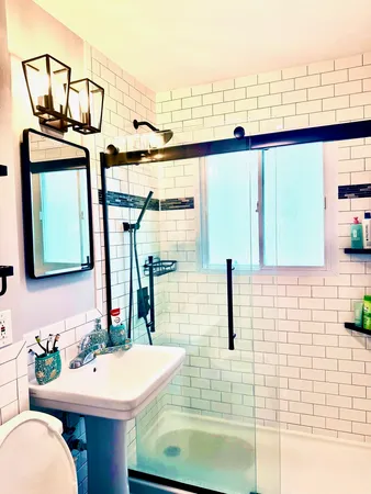 $2,400 | 24 Johnathan Road, Lake Zurich, IL 60047