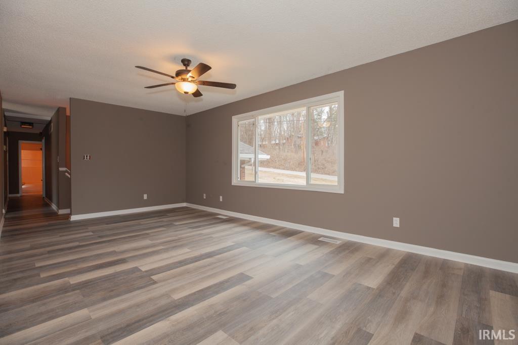 1601 Felstead Road Evansville, IN 47712 - Photo 4 of 25 Gallery Image 4