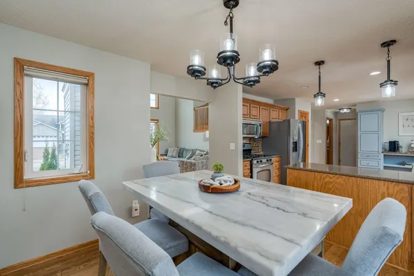 $485,000 | 730 Debbie Lane, Carver, MN 55315