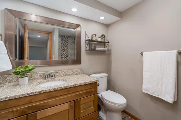 $485,000 | 730 Debbie Lane, Carver, MN 55315