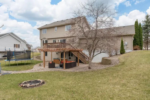 $485,000 | 730 Debbie Lane, Carver, MN 55315