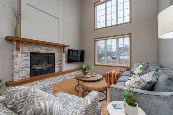 $485,000 | 730 Debbie Lane, Carver, MN 55315