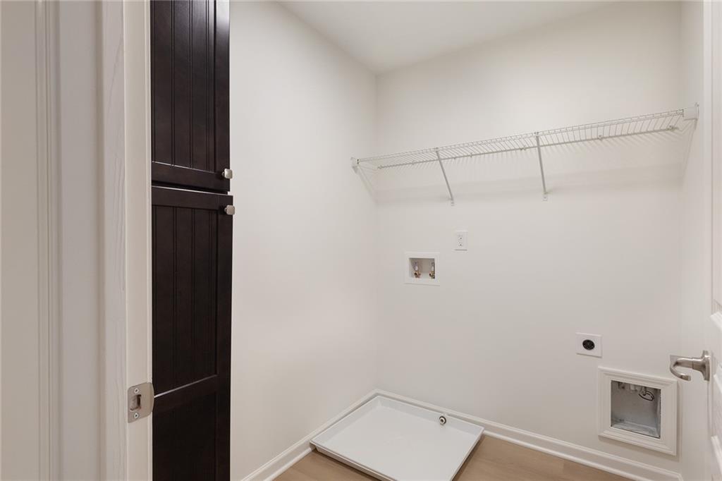 1571 Trailview Way Northeast Atlanta, GA 30329 - Photo 24 of 33