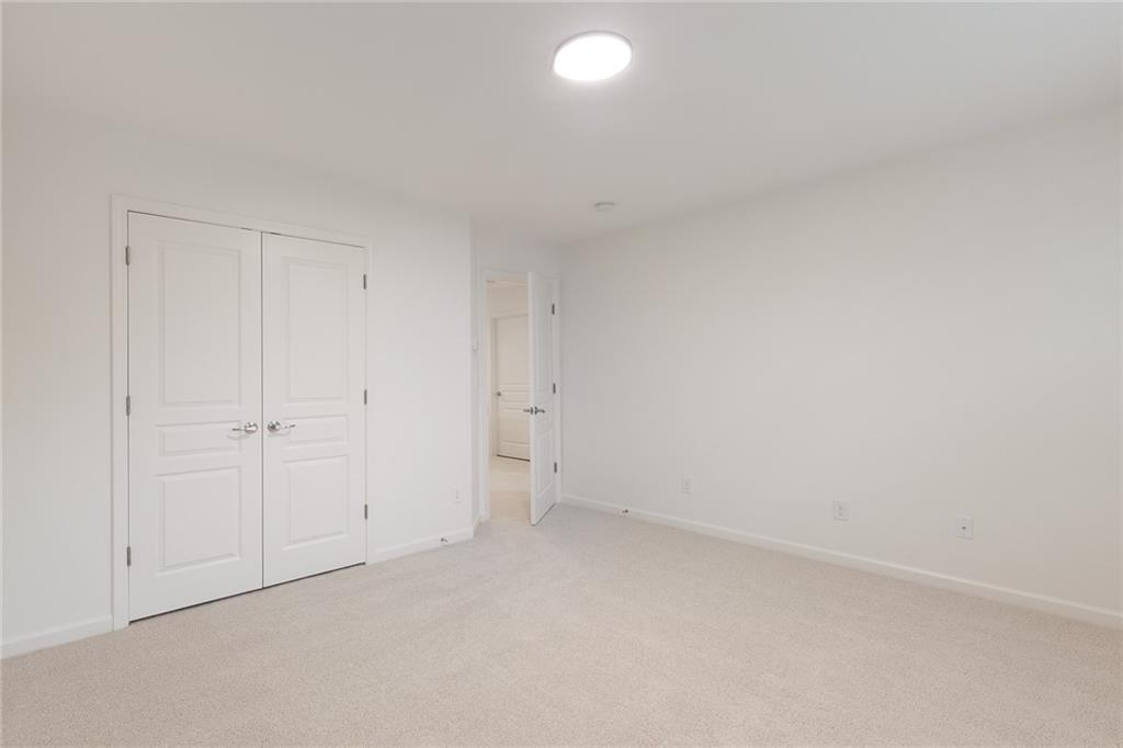 1571 Trailview Way Northeast Atlanta, GA 30329 - Photo 29 of 33