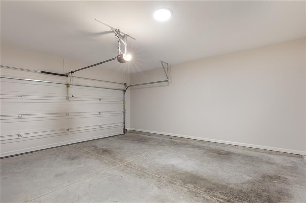 1571 Trailview Way Northeast Atlanta, GA 30329 - Photo 33 of 33