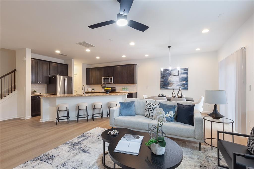 1571 Trailview Way Northeast Atlanta, GA 30329 - Photo 7 of 33