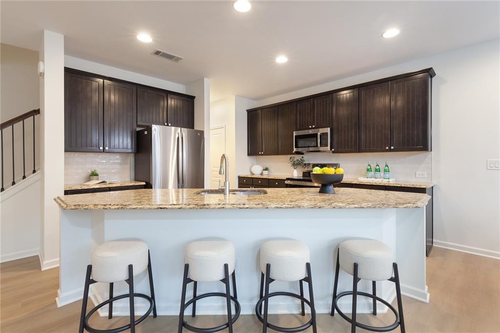 1571 Trailview Way Northeast Atlanta, GA 30329 - Photo 9 of 33