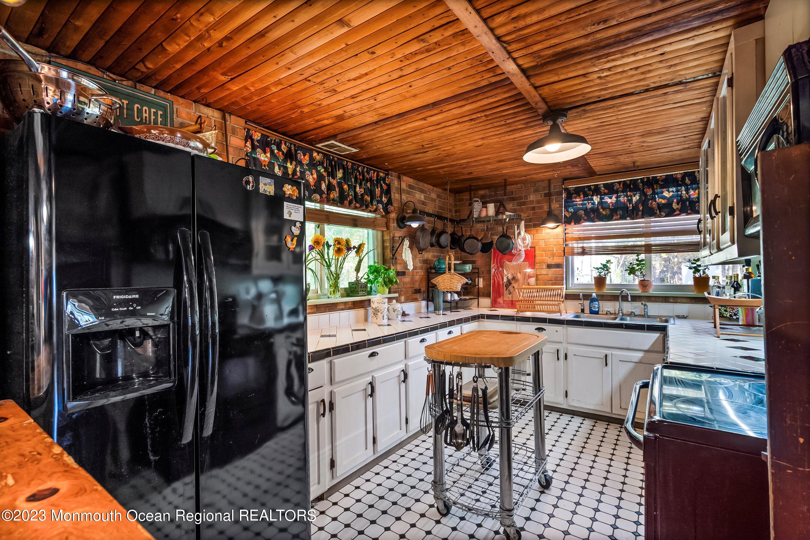 786 Bowman Road Jackson, NJ 08527 - Photo 15 of 26 14-Kitchen 1D