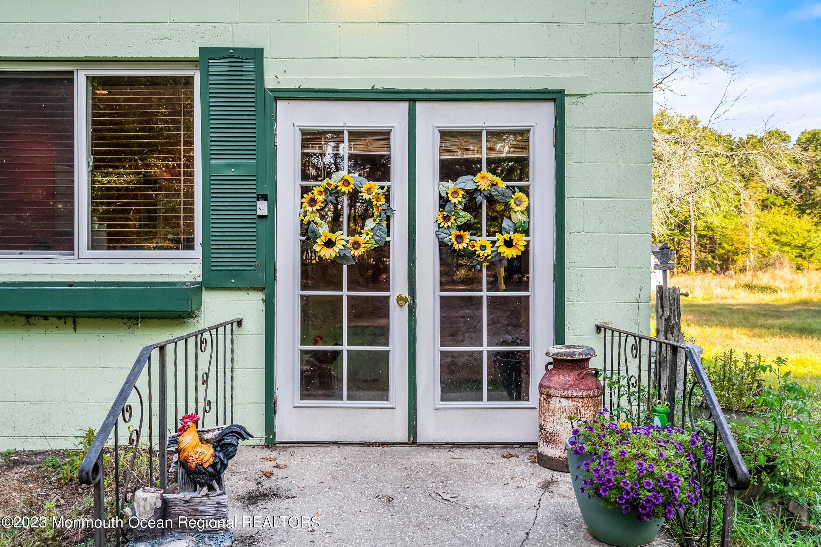 786 Bowman Road Jackson, NJ 08527 - Photo 7 of 26 06-Front Door