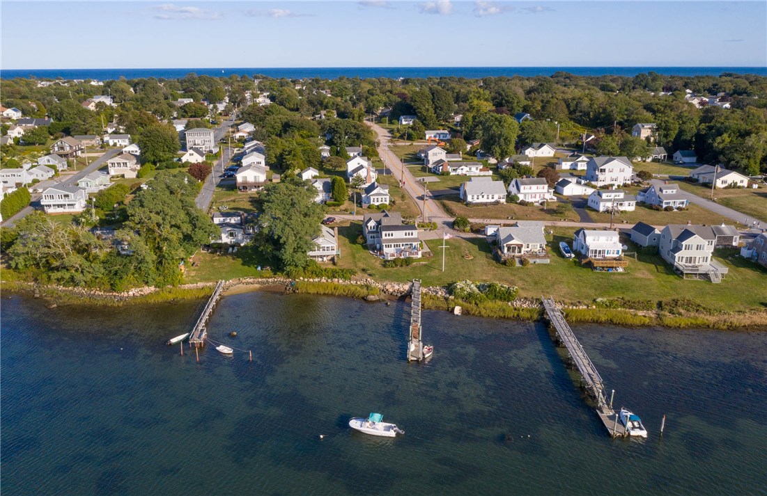 1 Meadow Road Narragansett, RI 02882 - Photo 4 of 50 The access is a continuation of Meadow Road, straight to the water.