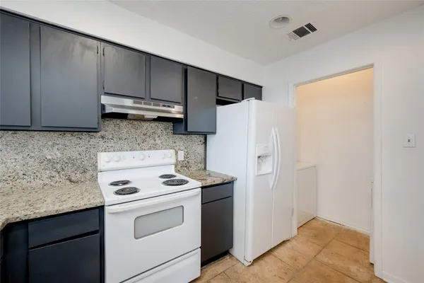 $1,550 | 5304 Indio Cove, Unit B, Austin, TX 78745