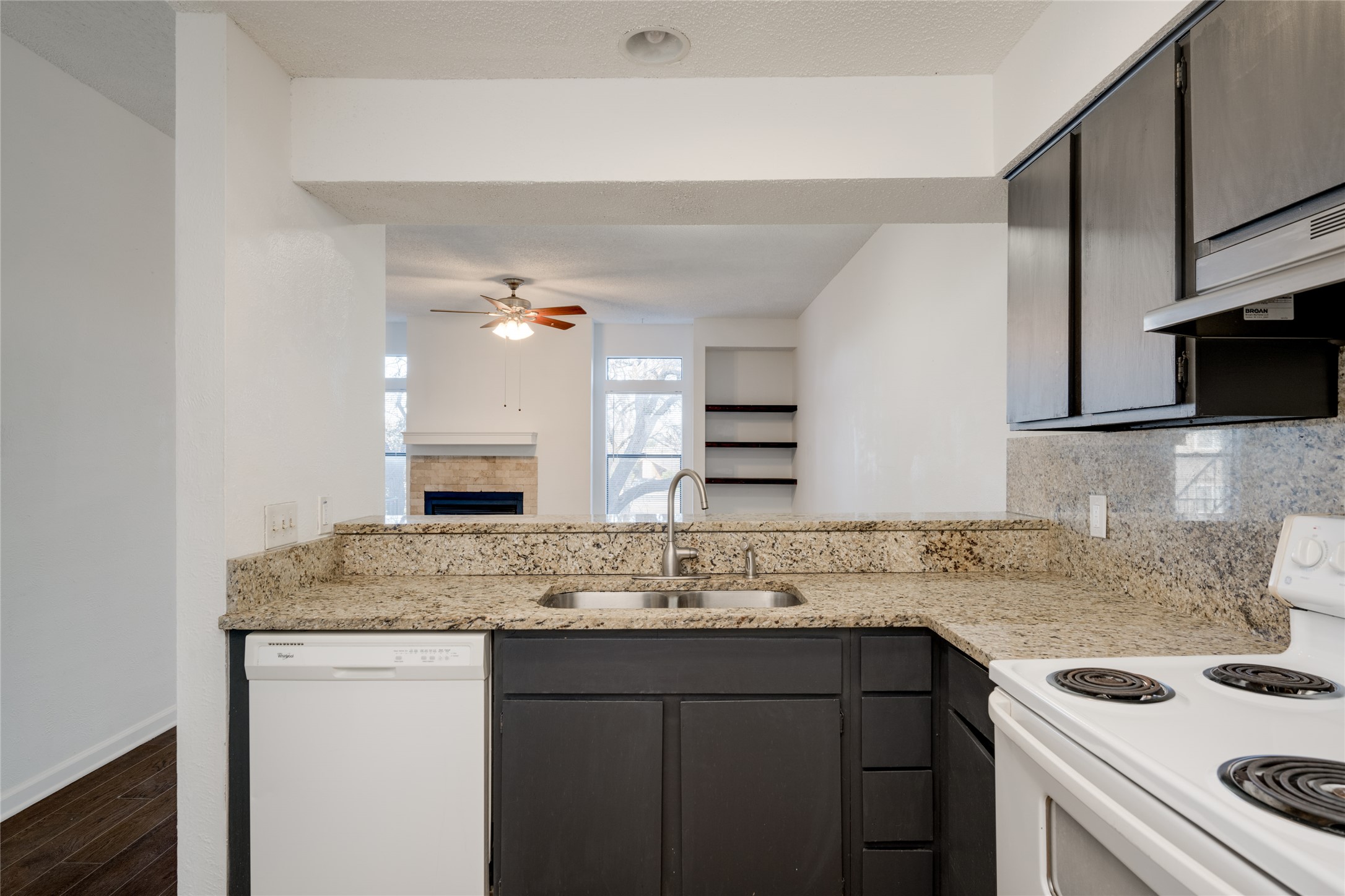 5304 Indio Cove, Unit B Austin, TX 78745 - Photo 12 of 40