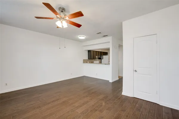 $1,550 | 5304 Indio Cove, Unit B, Austin, TX 78745