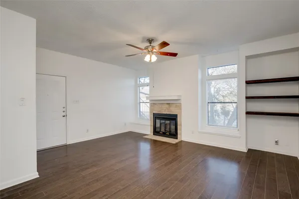 $1,550 | 5304 Indio Cove, Unit B, Austin, TX 78745
