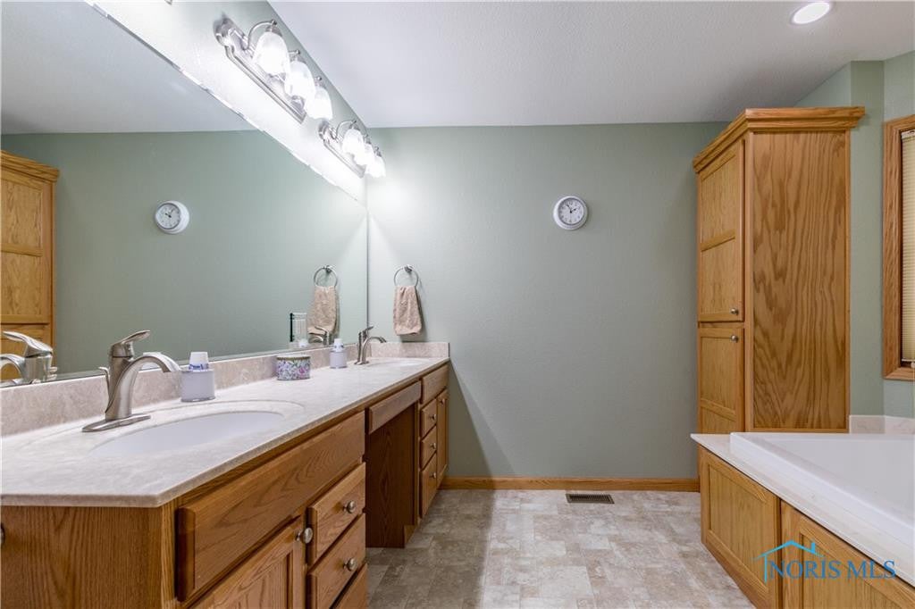 13250 Five Point Road Perrysburg, OH 43551 - Photo 32 of 41 Gallery Image 32