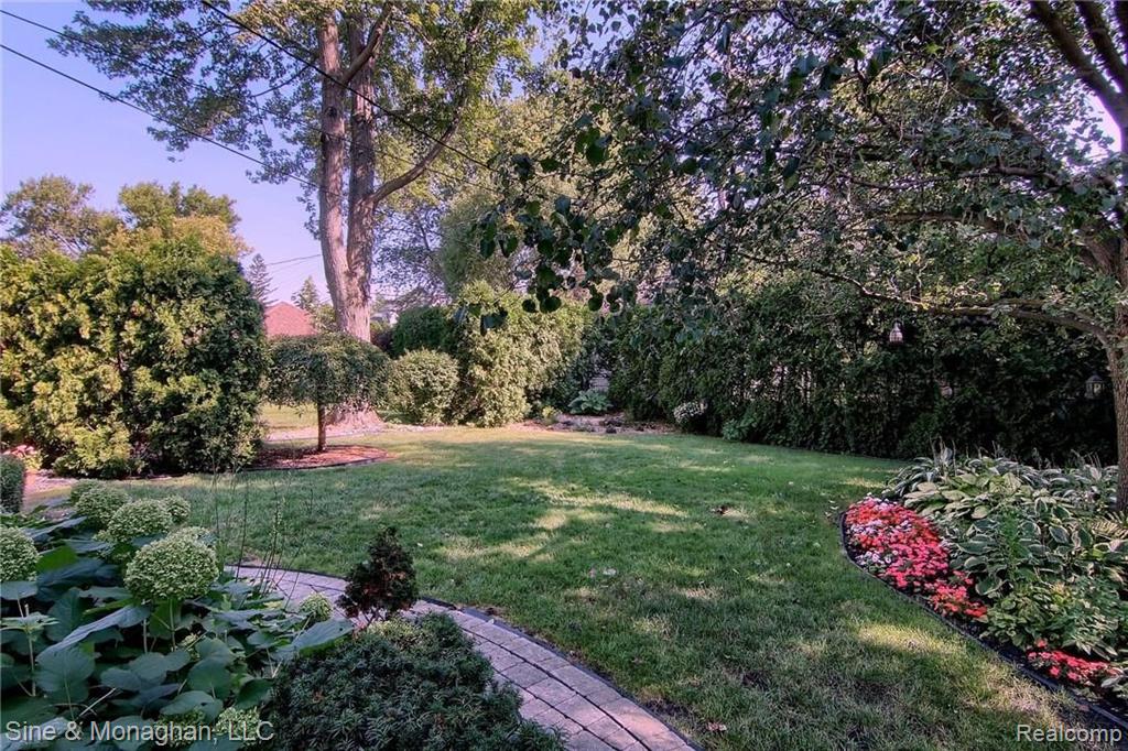 904 Pemberton Road Grosse Pointe Park, MI 48230 - Photo 26 of 30