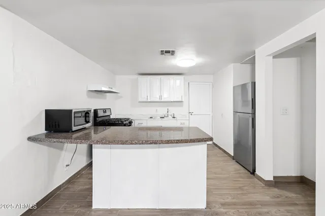 $340,000 | 1326 West Cheryl Drive, Phoenix, AZ 85021