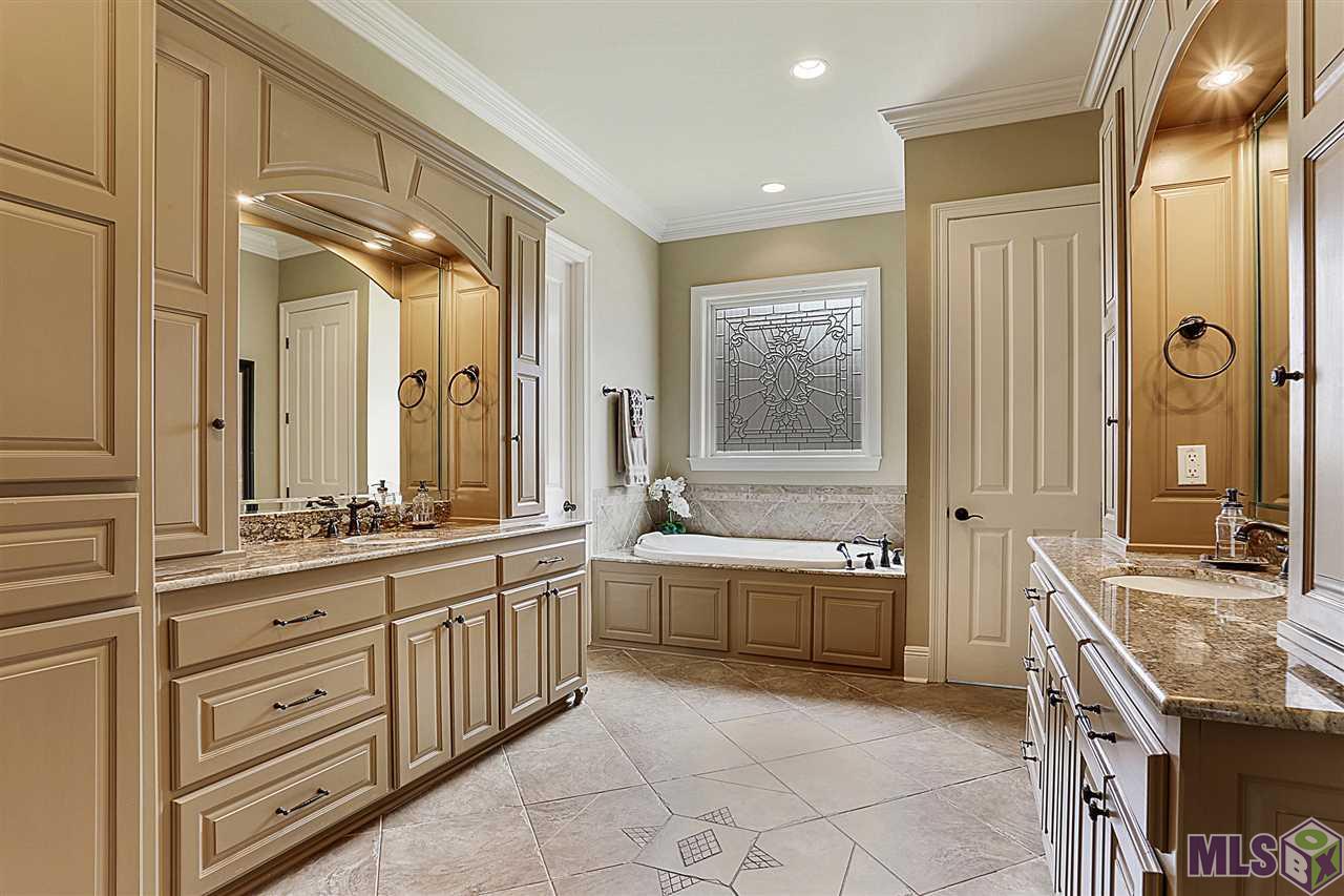13620 Robin Ridge Drive Baton Rouge, LA 70810 - Photo 12 of 24 Gallery Image 12