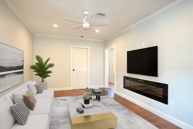 $3,600 | 369 Grant Street, Unit 2, Framingham, MA 01702