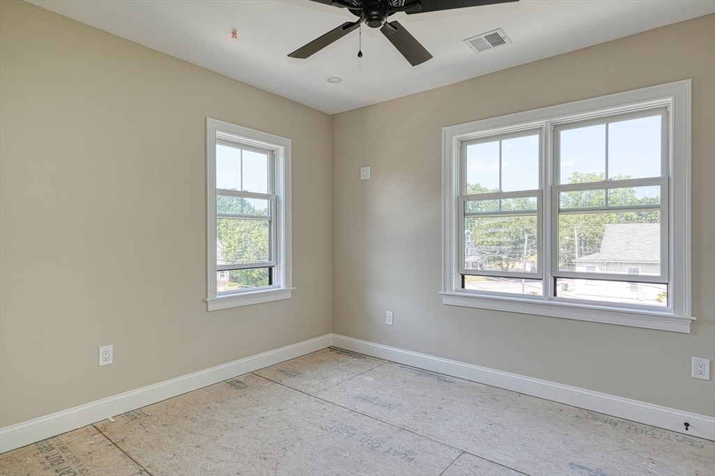 369 Grant Street, Unit 2 Framingham, MA 01702 - Photo 11 of 15