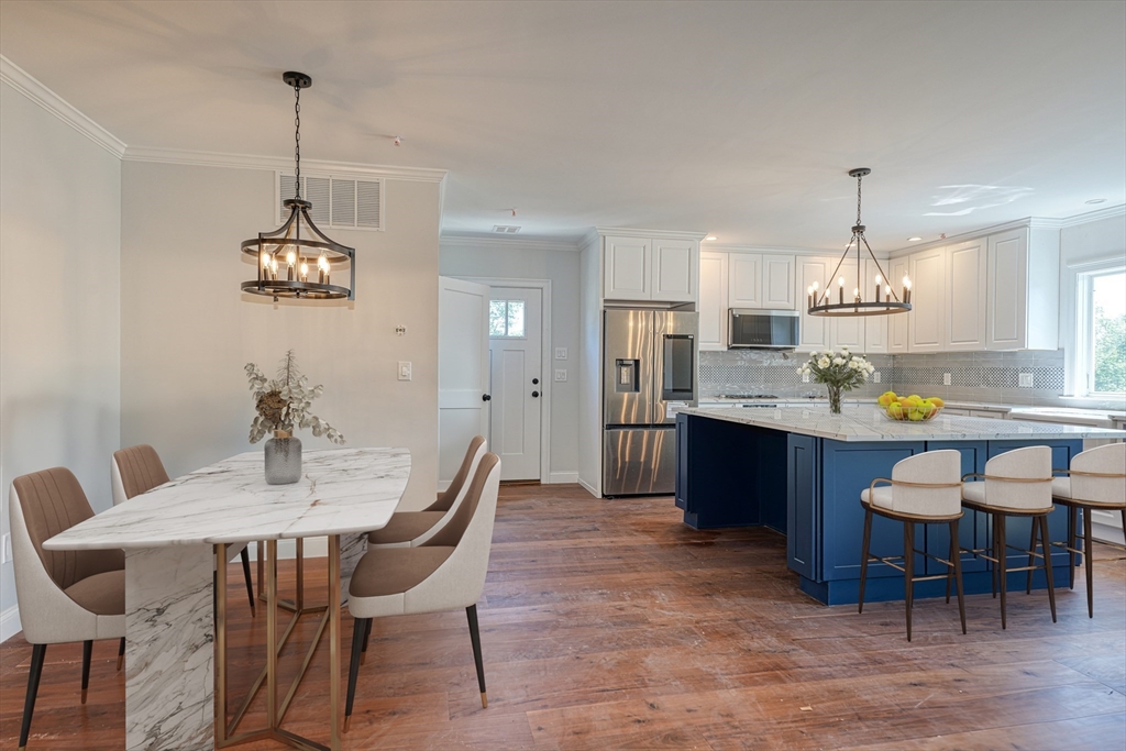 369 Grant Street, Unit 2 Framingham, MA 01702 - Photo 2 of 15