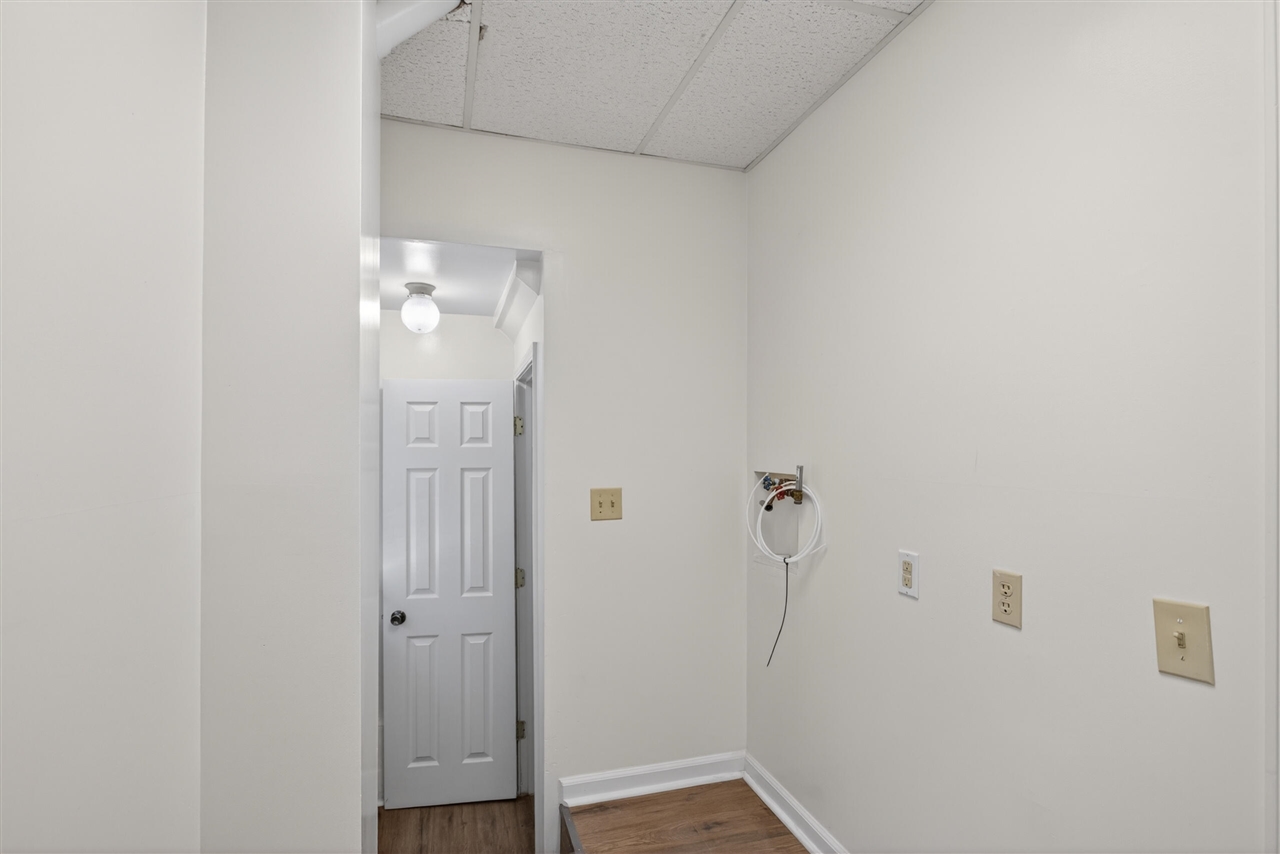 610 Backus Street Jackson, MI 49202 - Photo 30 of 53