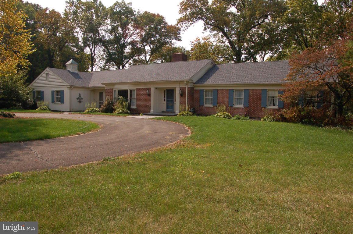 620 Millcross Road Lancaster, PA 17601 - Photo 1 of 31