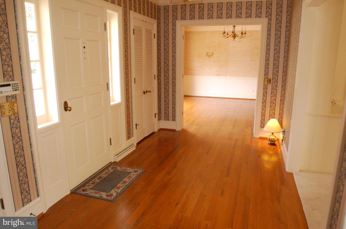 620 Millcross Road Lancaster, PA 17601 - Photo 3 of 31