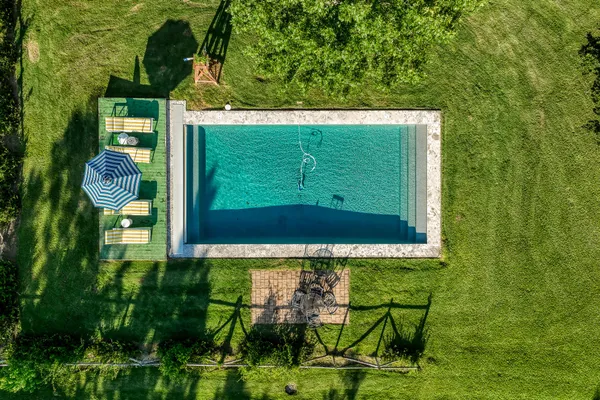 a view of a house with a big yard