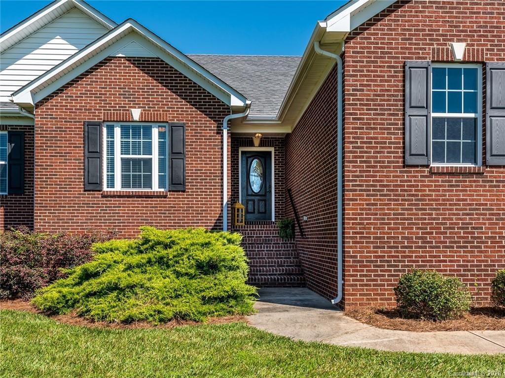 2910 Ruben Road Monroe, NC 28112 - Photo 2 of 29 a front view of a house