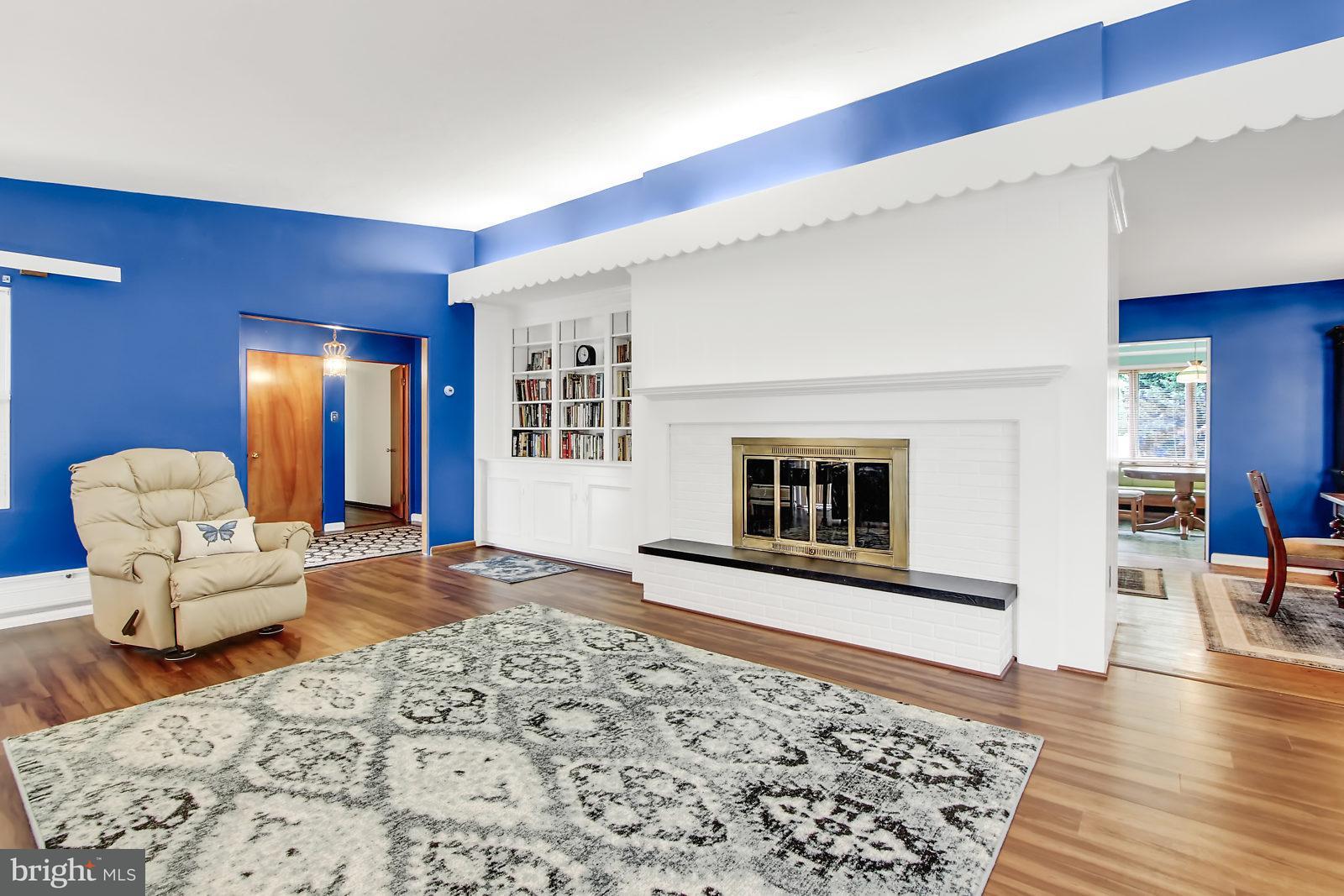 300 George Street Hanover, PA 17331 - Photo 5 of 36 Gallery Image 5