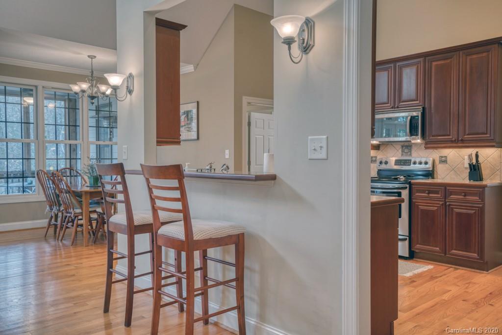 181 Quail Ridge Road Lake Lure, NC 28746 - Photo 12 of 47 Gallery Image 12
